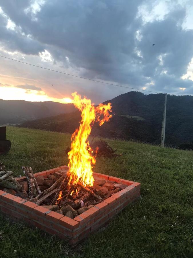 Pousada Colina Dos Ventos - Cabana Monte! Urubici Bagian luar foto